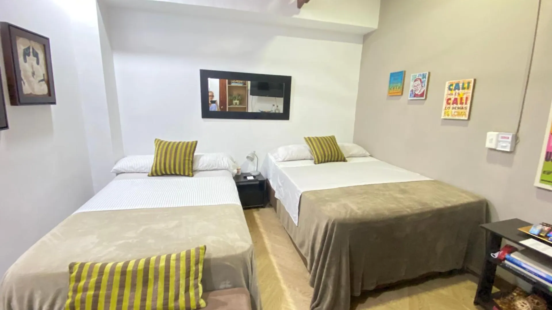 Lägenhet Apartarstudio Muy Bien Ubicado, Cercano A Todo!! Cali